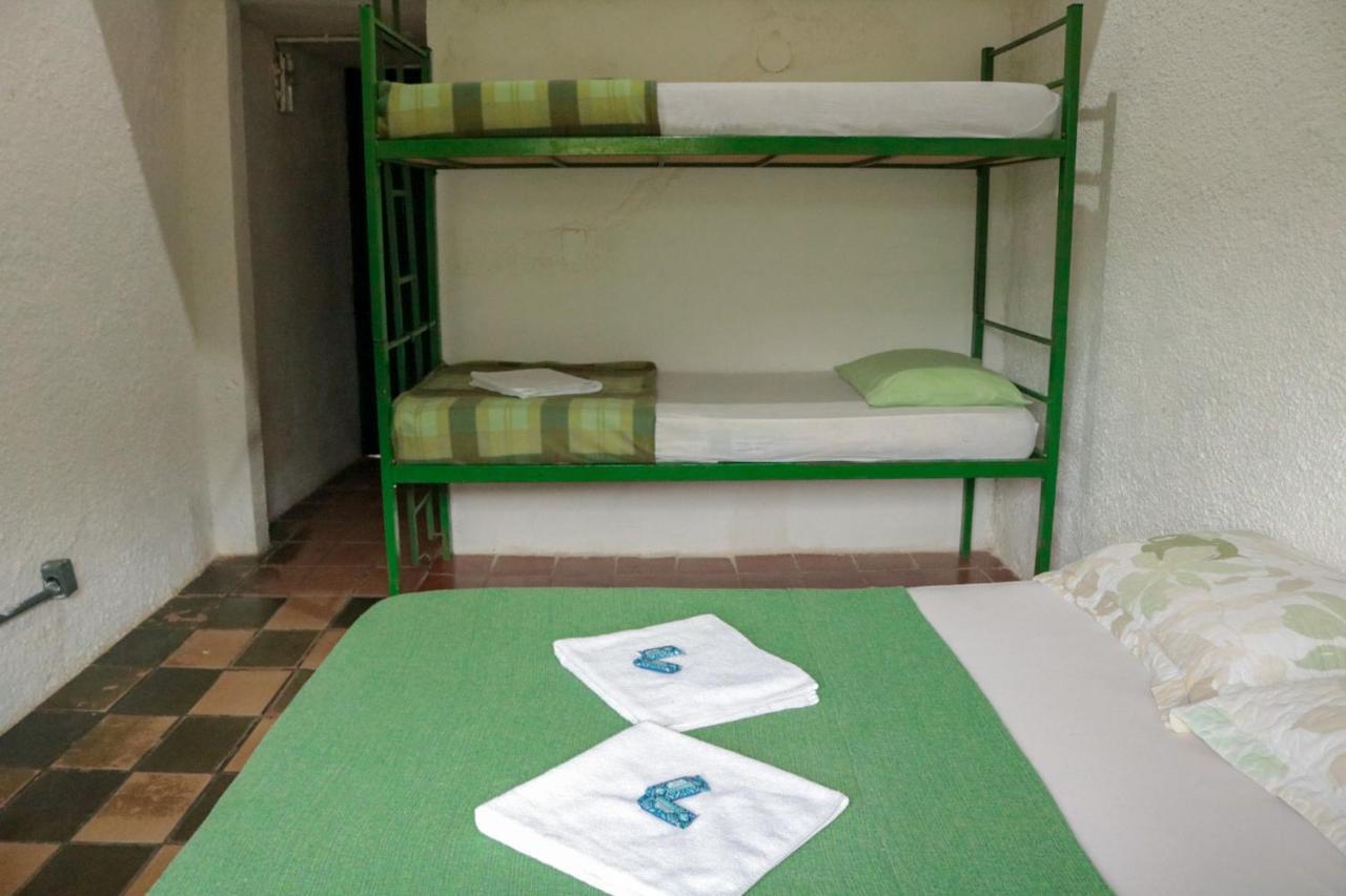 Pousada La Pionera Vila do Abraao Ngoại thất bức ảnh